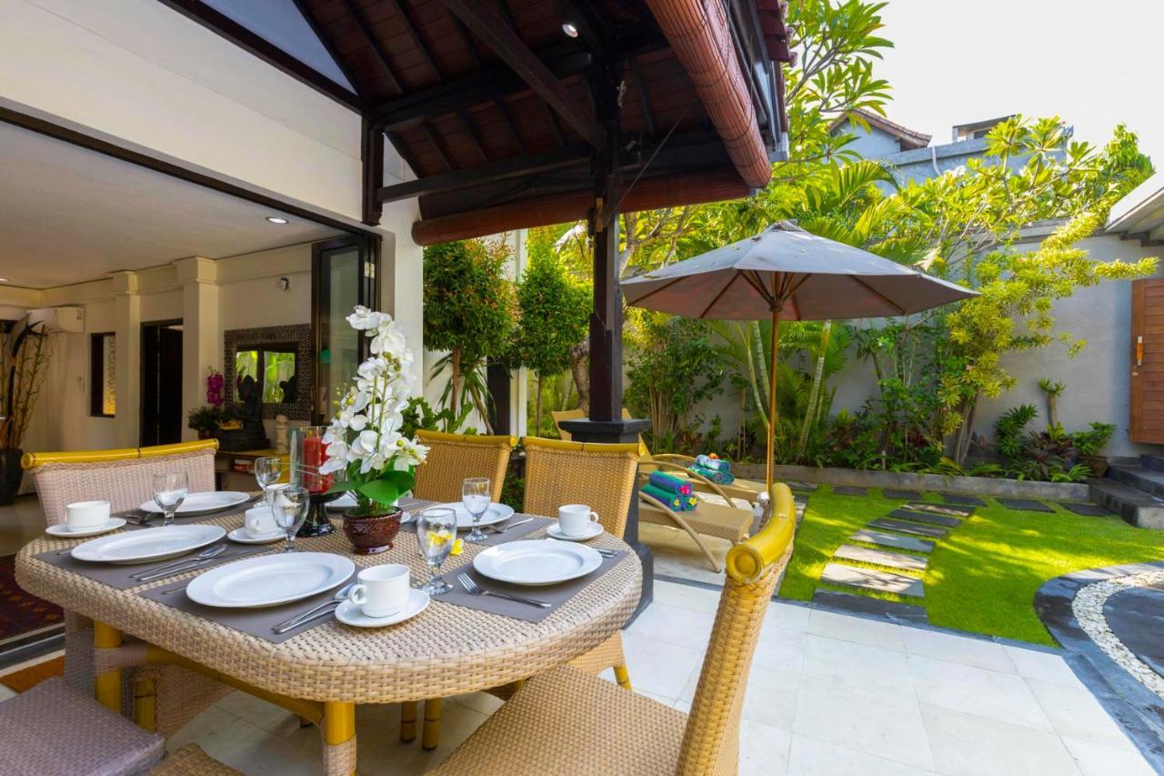 Villa Kibbi Seminyak Esterno foto