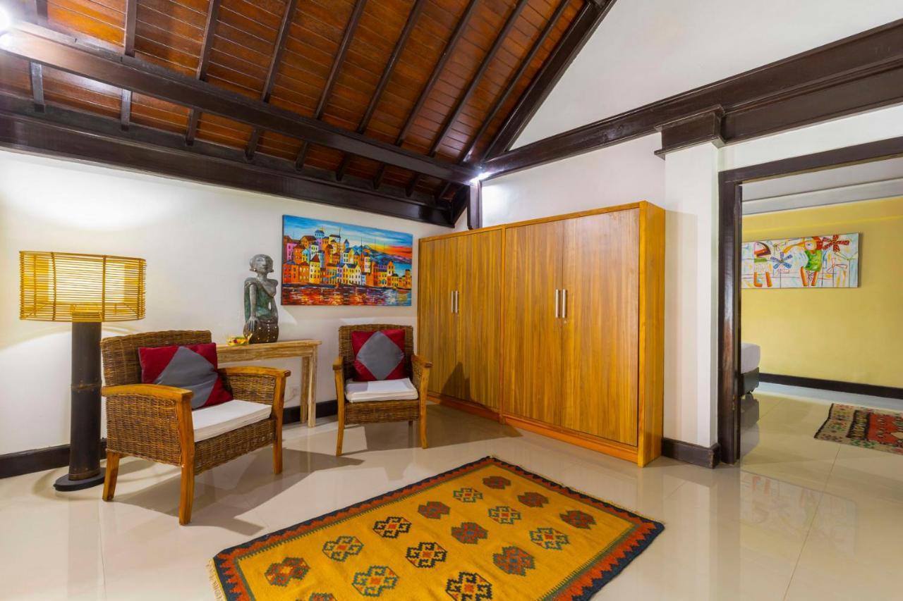 Villa Kibbi Seminyak Esterno foto